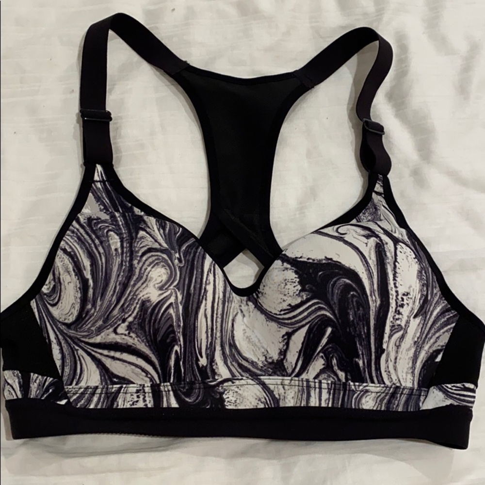 Victoria’s Secret underwired push-up sports bra